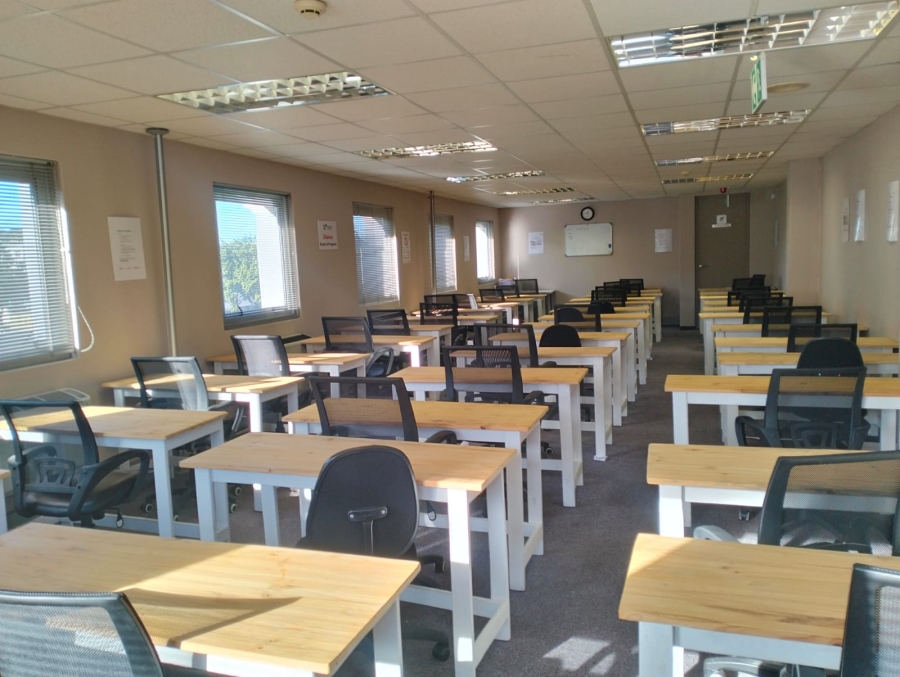 To Let commercial Property for Rent in Rosenpark Western Cape
